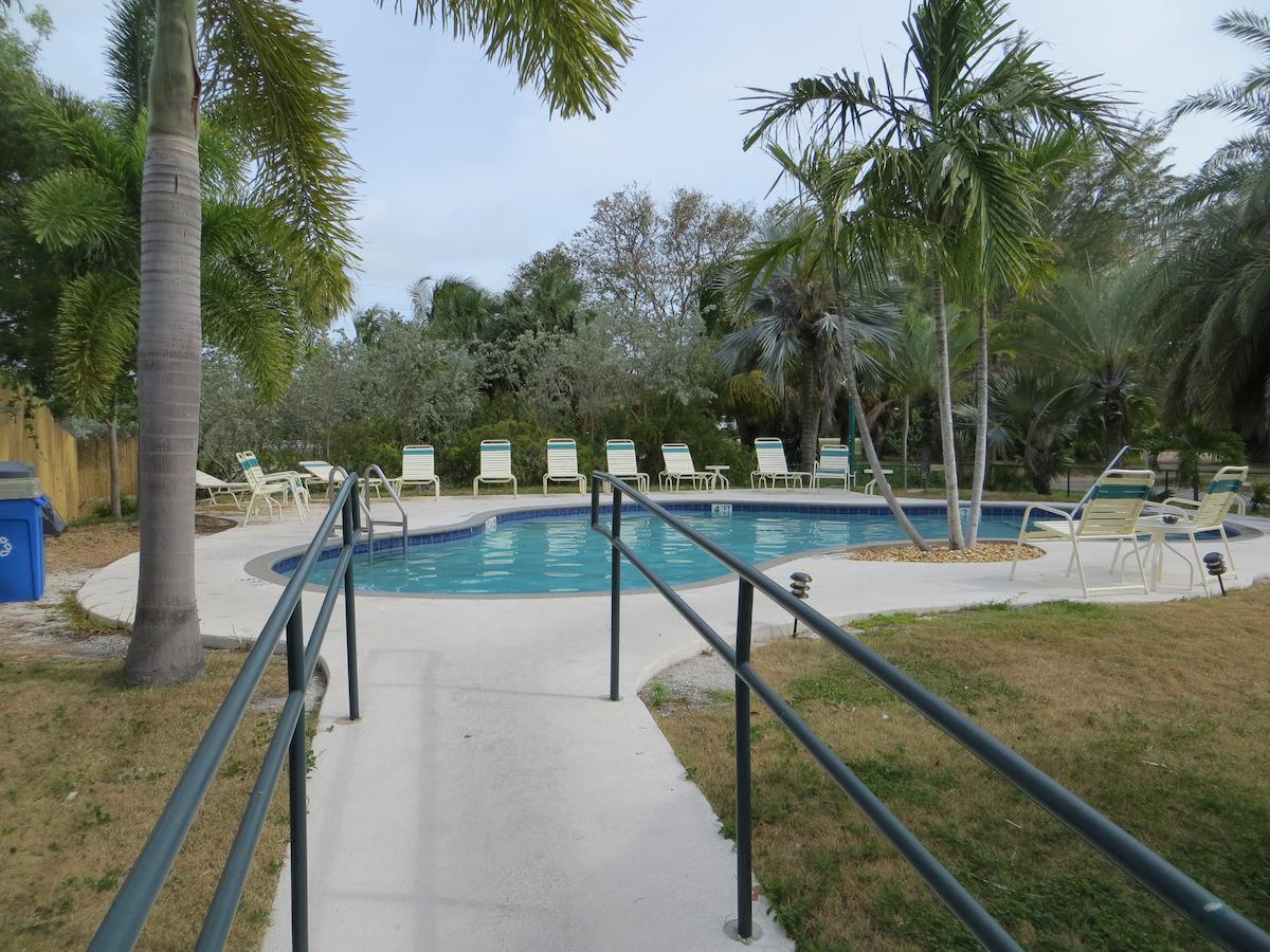 Sugarloaf Lodge Sugarloaf Shores Luaran gambar